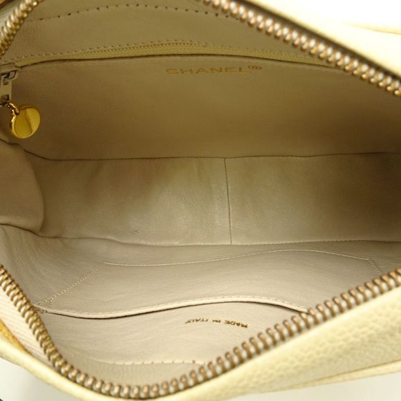 Chanel Chain Shoulder Bag Diagonal Matelasse Caviar Skin Ivory - Picture 6 of 7